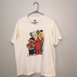 Uniqlo Kaws x Sesame Street Tee